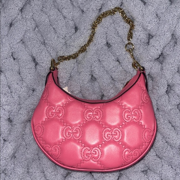 Gucci Pink Shoulder Bag with Gold Chain - Picture 3 of 8